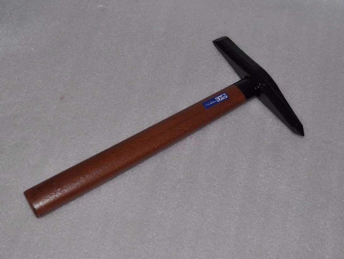 Schlackenhammer mit Esche Holzstiel 460g geschliffen und Holzgriff